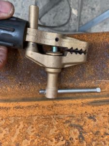 G-Clamp type work return